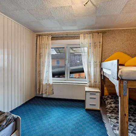 Apartment Familienhaus Arnsdorf (Arnsdorf, Bautzen)