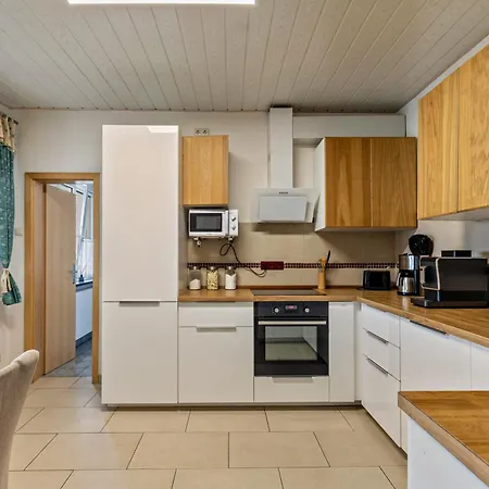 Familienhaus * Arnsdorf (Arnsdorf, Bautzen)