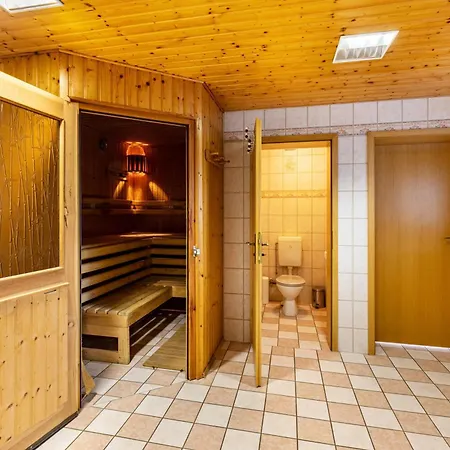 Apartment Familienhaus